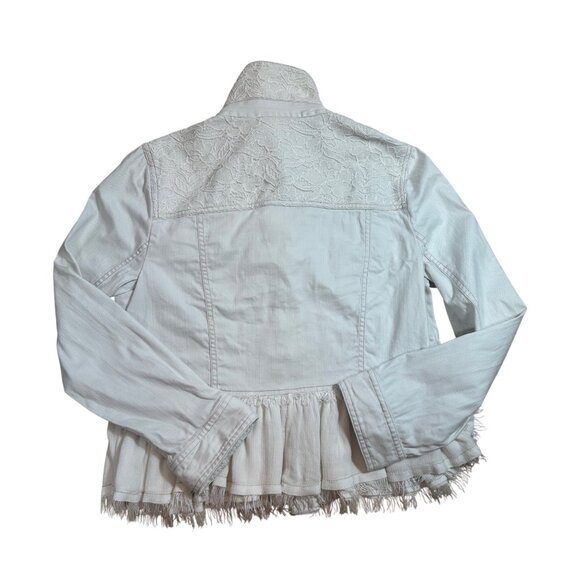 Chico’s White Lace Ruffle Hem Jean Jacket Size 1 Small Button Up - Picture 6 of 9